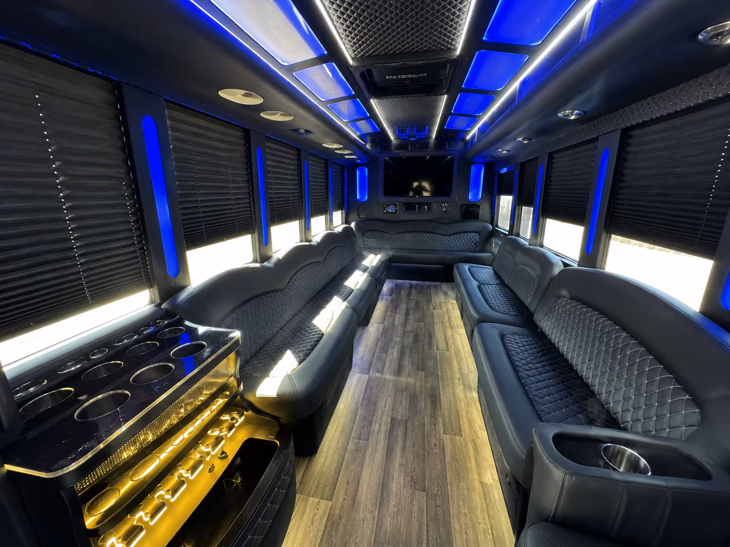 Elk Grove Homecoming & Prom Party Bus Rentals