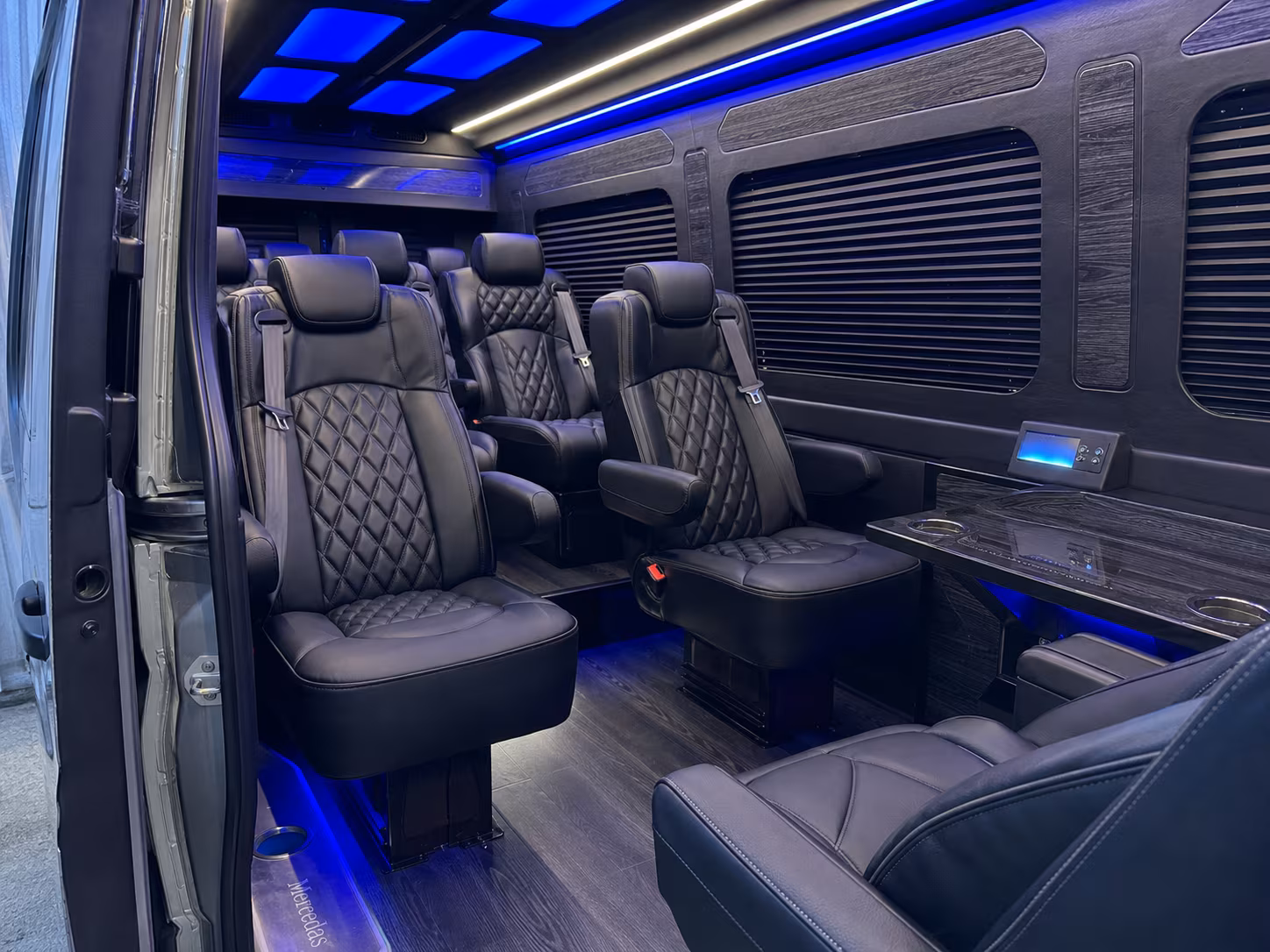 Sparks Airport Shuttle & Transportation party bus exterior