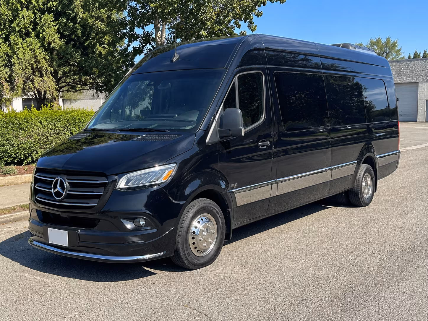 Sparks Airport Shuttle & Transportation onboard seating