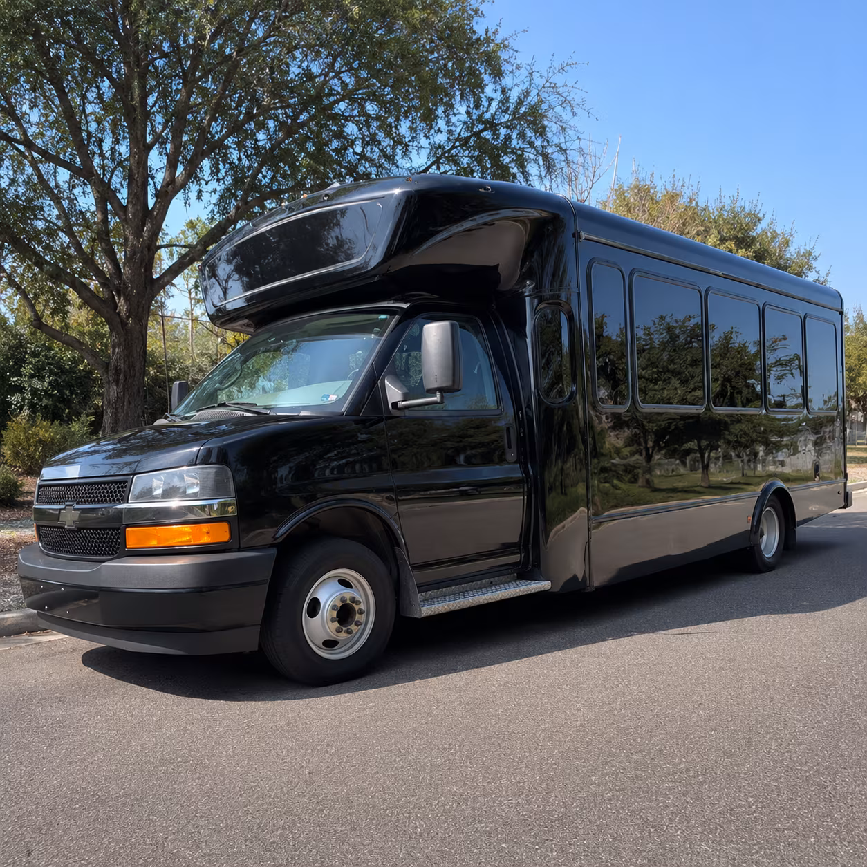 Sparks Winery Tour & Pub Crawl Transportation party bus exterior